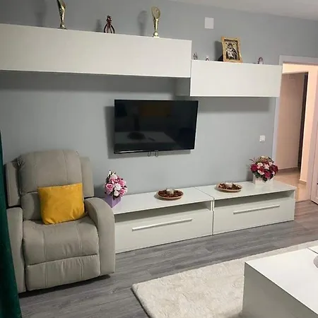 Lägenhet Apartament 3 *